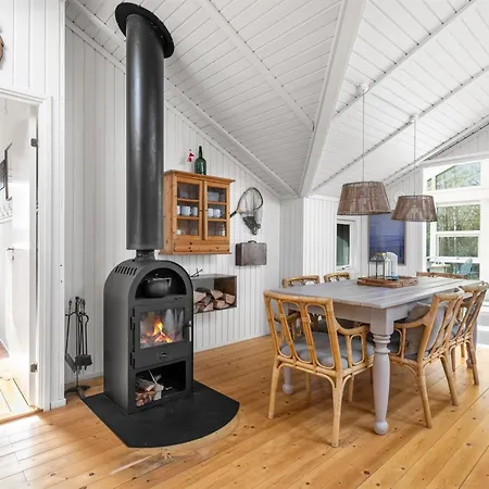Feriehus Gitt - 140m From The Sea By Interhome Otterup