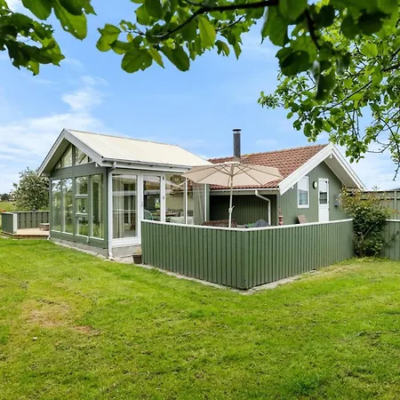 Gitt - 140m From The Sea By Interhome