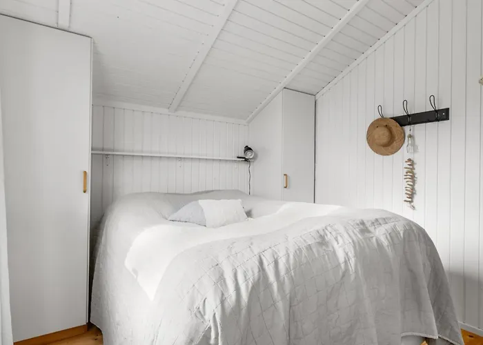 Gitt - 140m From The Sea By Interhome *